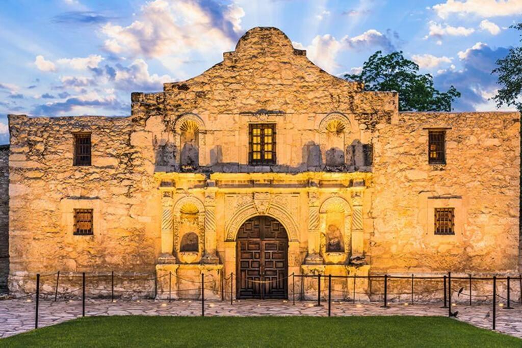 Pershing Place: Historic Home With Heated Spa/Pool By Zoo, Pearl, Golf, Witte San Antonio Eksteriør bilde